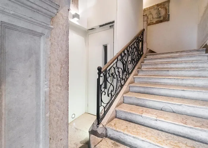 Madalena Prestige View